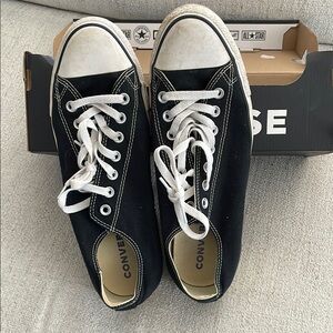 Converse Black Canvas Sneakers size 10 men’s